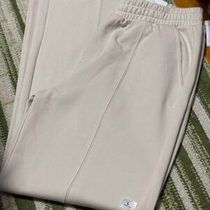Women’s Cream Bottoms